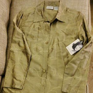 Jaclyn Smith classic blouse